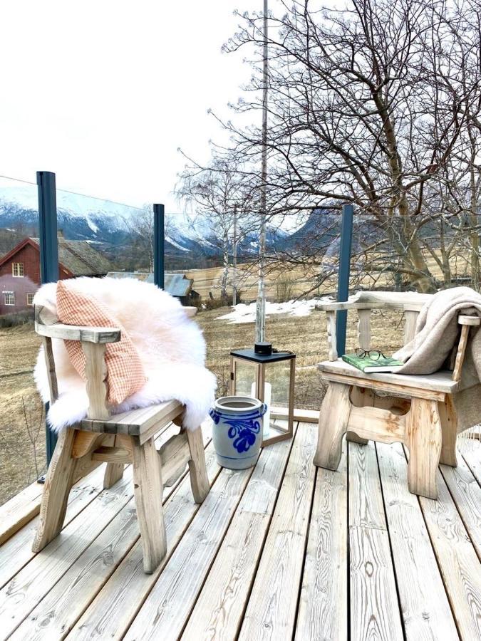 Stort Og Autentisk Hus I Skjak - Kort Vei Til Lom! Екстериор снимка